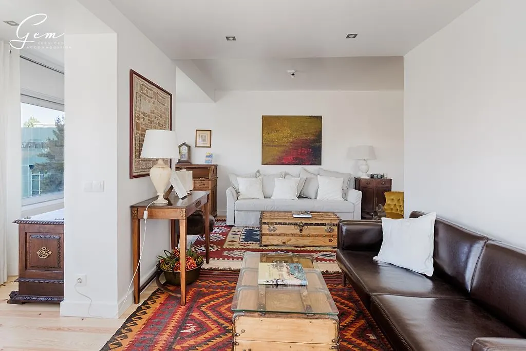 Seven Rivers Luxury Apartment Lisbon