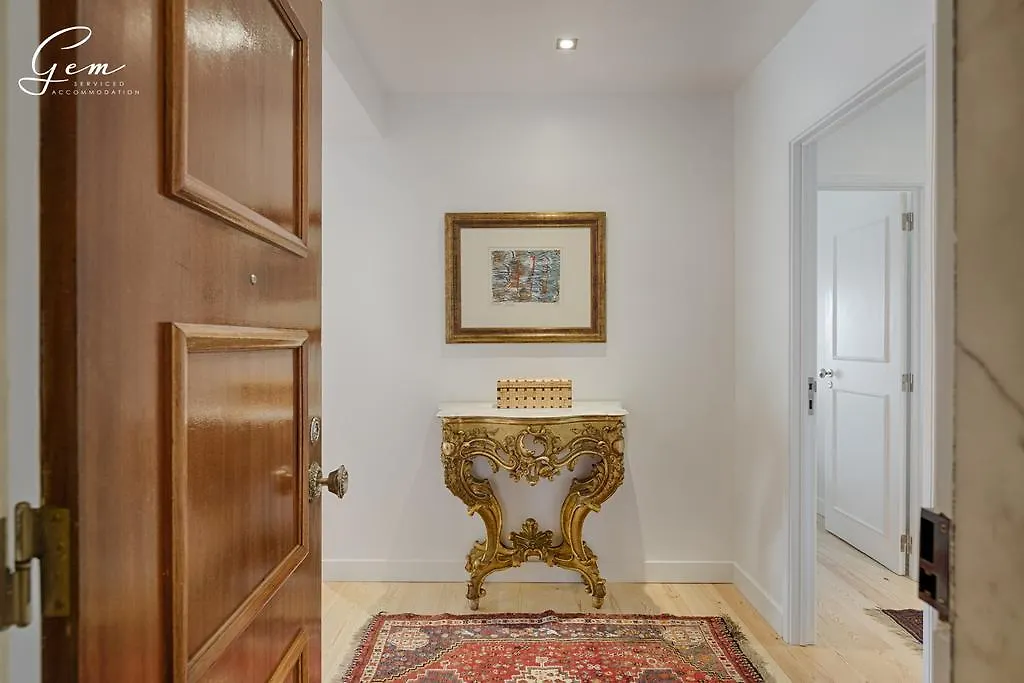 Seven Rivers Luxury Apartment Lisbon 0*,  Portugal